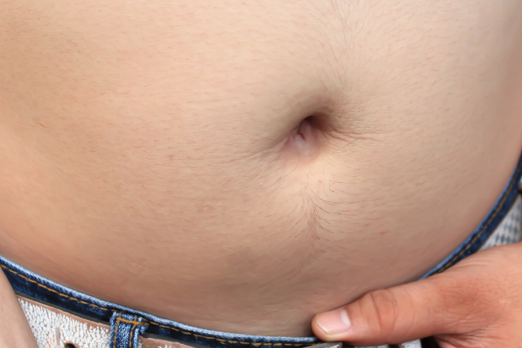 イメージカタログ 75 へそ 毛 女性